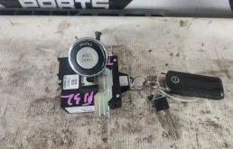 Кнопка старт-стоп Nissan Teana 23300JN00A J32 3.5