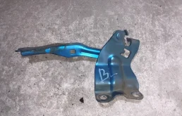 Петля капота Mazda 3 BBM252420 BL, левая