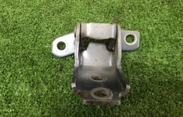 Петля двери Mazda CX-5 KD5359210 KE, передняя левая