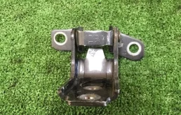 Петля двери Mazda 6 KD5358210 GJ, передняя правая