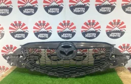 Решетка радиатора Mazda CX-5 KD4550712 KE