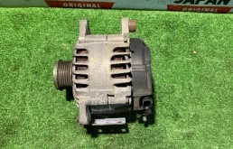 Генератор Nissan X-Trail 23100JA02C T31 2.5