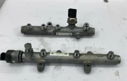 Топливная рампа Volkswagen Touareg 059130090BJ 7L