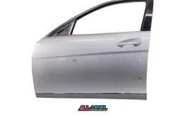Дверь Mercedes-Benz C220 CDI 2008 A2047205900 W204 OM646, передняя левая