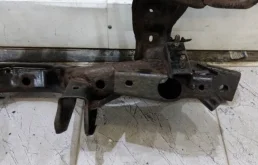 Задний подрамник для Mazda CX 7 на фотографиях