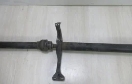 Карданный вал передний для Volkswagen Tiguan на фотографиях