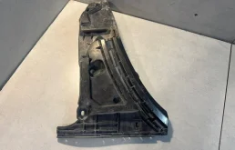 Кронштейн переднего бампера Volvo XC90 30698129, правый