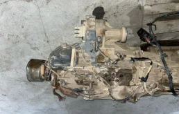 Раздатка Mitsubishi Pajero V78WV5A517 3.2