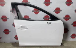 Дверь передняя правая Mazda 3 BM