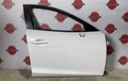 Дверь передняя правая Mazda 3 BM