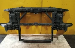 Панель передняя Nissan Armada 2004-2015