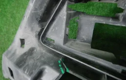 Кронштейн переднего бампера правый для Mercedes-Benz GL class 2015 года на фотографиях