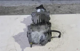 Редуктор заднего моста для Nissan X-Trail 2003 года на фотографиях