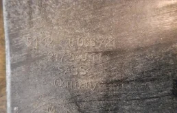 Кронштейн заднего бампера левый для BMW 5er 2018 года на фотографиях