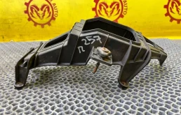 Кронштейн противотуманной фары Hyundai Grand Starex/H1 2012 922024H000 2.5 D4CB, передний правый