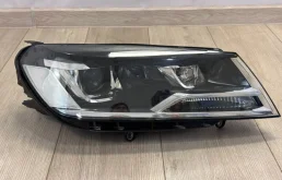 Фара ксенон правая для Volkswagen Touareg II (7P5) Rest 2014-2018