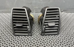 Дефлектор обдува Volvo XC90 2010 39898049 2.4 D5244T4