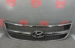 Решетка радиатора Hyundai Grand Starex/H1 2008 865604H000 2.5 D4CB 8377905