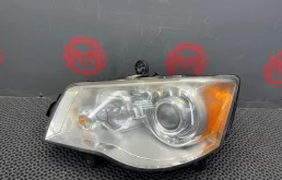 Фара Chrysler Voyager 5/Grand Caravan 2007 5113343AC 5 2.8 ENS, передняя левая