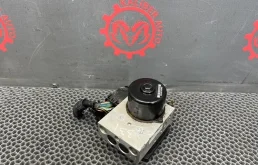 Блок abs Volvo XC90 2006 30714952 2.4 D5244T