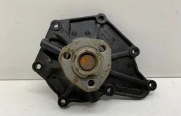 Насос водяной (помпа) Audi A4 2004-2009 06E121008 B7, передний