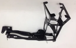 Кронштейн BMW 3-Series 2011-2016 51647245792 F30/F31, передний правый