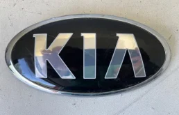 Эмблема в крышку багажника Kia Soul 2014-2019 86320B2100 2, задняя
