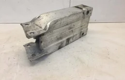 Кронштейн усилителя бампера Mercedes-Benz E-klasse 2009-2016 A2126200995 W212, передний левый