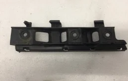 Кронштейн бампера Volkswagen Passat 2005-2010 3C0807183 B6, передний левый