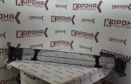 Решетка переднего бампера центральная "