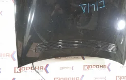 Капот Б/У потертости царапины