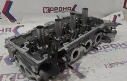 Головка блока( с клапанами) Уценка мелкие повреждения