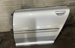 Дверь задняя левая audi a8 d3 4e0833051c