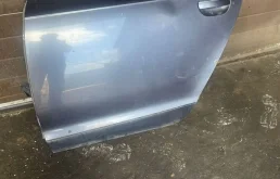 Дверь з.л. audi a6 c6 4f0833051d