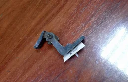 Петля двери передняя правая audi q7 4l0831402a