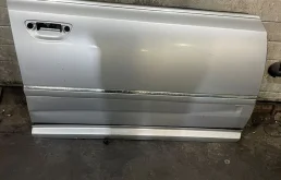 Дверь передняя правая audi a8 d3 4e0831052c