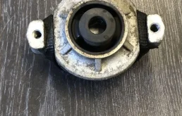 Опора акпп задняя audi a8 / s8 4e0399151bd