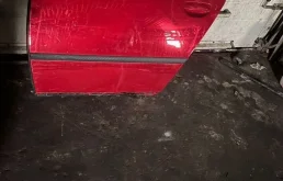 Дверь задняя левая audi a6 c5 4b0833051