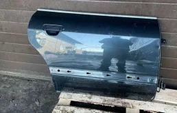Дверь задняя правая audi a8 d2 4d0833052a