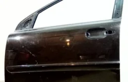 Дверь Volvo XC90 2002-2014 30796496 1, передняя левая