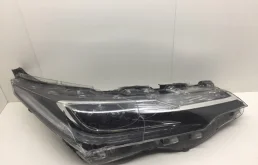 Фара Toyota Corolla 2015-2020 8111002L70 E180, передняя правая