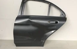 Дверь Mercedes-Benz C-klasse 2014-2018 A2057300105 W205, задняя левая