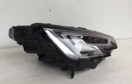 Фара Audi A4 2015-2019 8W0941034 B9, передняя правая