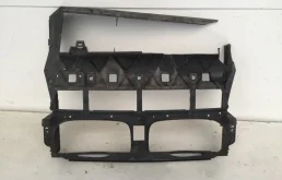 Воздуховод радиатора BMW X5 2010-2013 51647222952 E70, передний