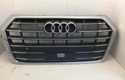 Решётка радиатора Audi Q5 2017-2021 80A853651C 2, передняя