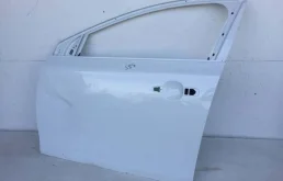 Дверь Volvo V40 2012-2019 31402334 2, передняя левая