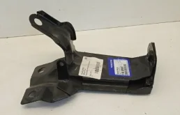 Кронштейн Volvo XC60 2008-2017 31261932 1, правый