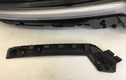 Кронштейн фары Kia Sorento 2020-2022 92102P2120 4, передний правый