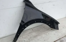 Крыло Audi Q3 2014-2019 8U0821106 8U, переднее правое