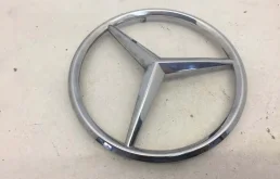 Эмблема Mercedes-Benz Sprinter 2013- A9018170816 W909, передняя